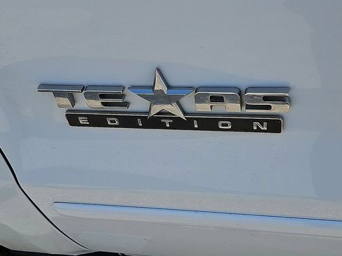 Used 2017 Chevrolet Silverado 1500 LT w/ Texas Edition RWD image 14