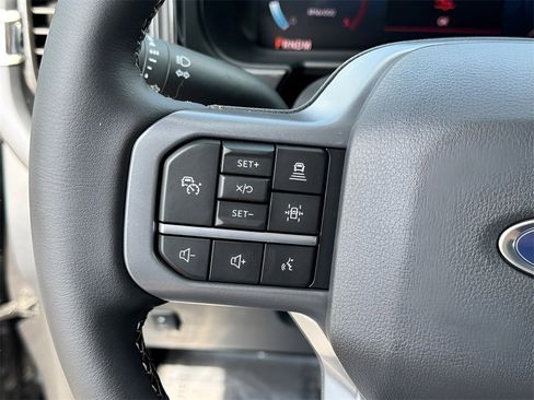 New 2025 Ford F250 Lariat w/ Lariat Ultimate Package image 17