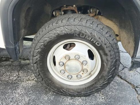 Used 2020 GMC Sierra 3500 4x4 Regular Cab w/ Convenience Package image 16