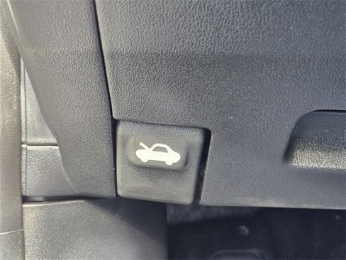 New 2025 Kia K4 GT-Line image 18