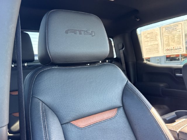 Used 2021 GMC Sierra 1500 AT4 w/ Technology Package AWD/4WD image 29