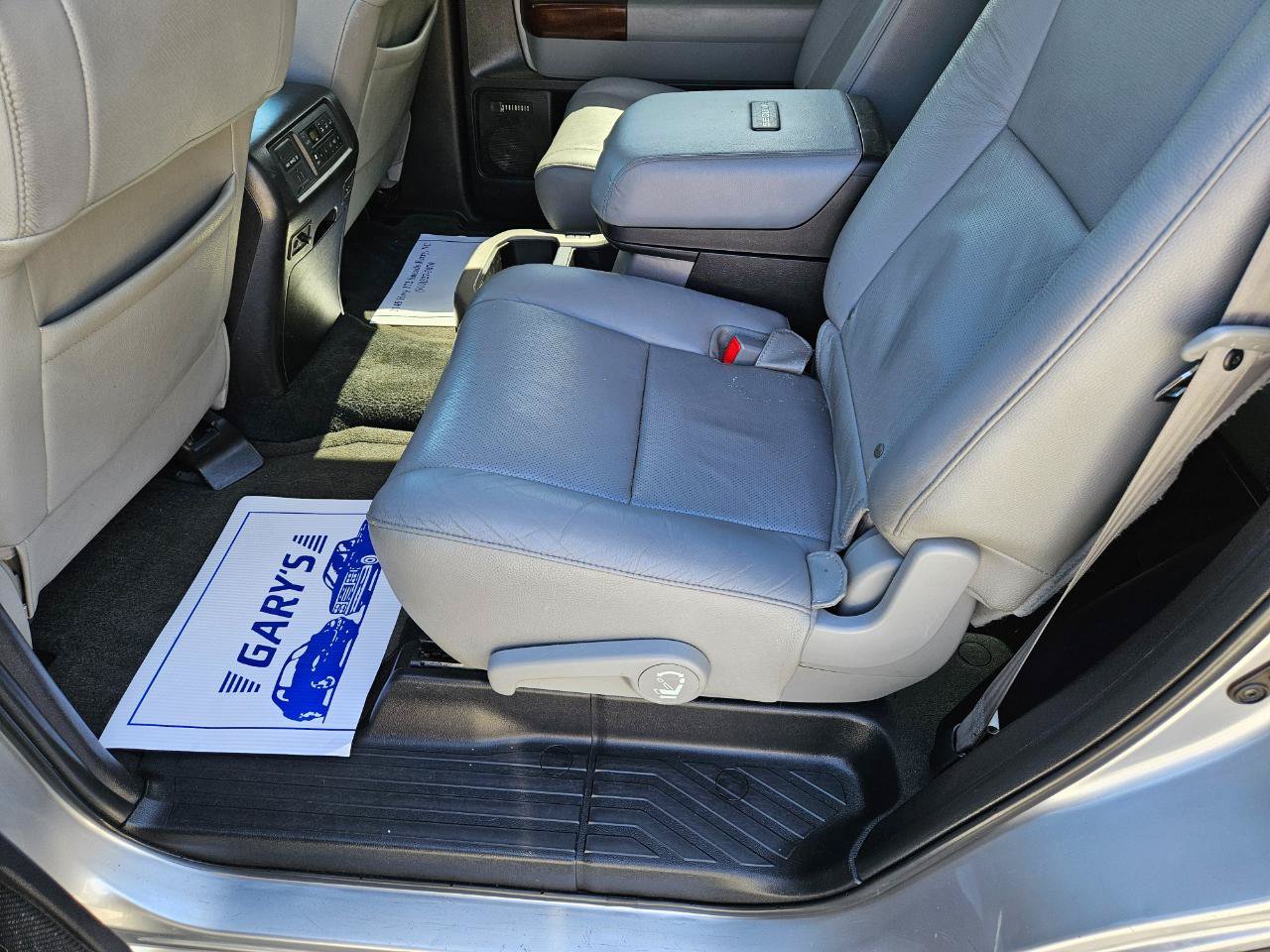 Used 2016 Toyota Sequoia Platinum AWD/4WD image 15