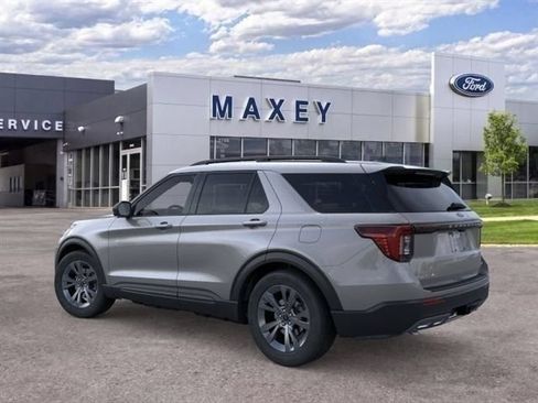Used 2026 Ford Explorer Active w/ Active Comfort Package AWD/4WD image 4