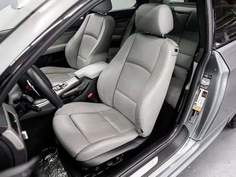 Used 2013 BMW 328i Coupe RWD image 18