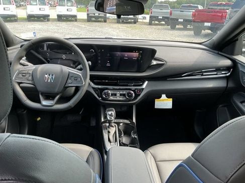 New 2026 Buick Envista Sport Touring w/ Convenience I Package FWD image 12