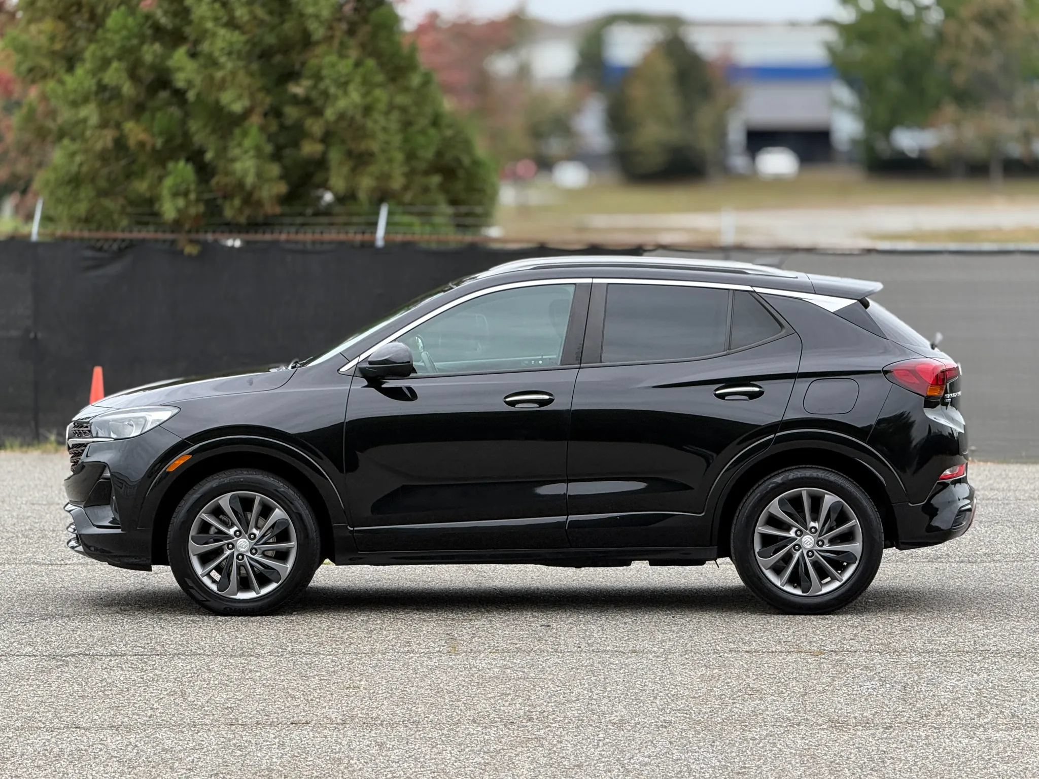 Used 2020 Buick Encore GX Select w/ Sport Touring Package AWD/4WD image 8