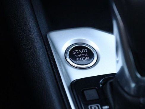 Used 2025 Nissan Altima 2.5 SV image 14