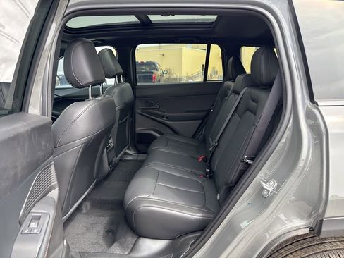 New 2026 Jeep Cherokee Overland image 26