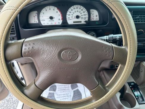 Used 2001 Toyota Tacoma PreRunner RWD image 13