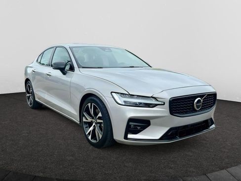 Used 2024 Volvo S60 B5 Core AWD/4WD image 3