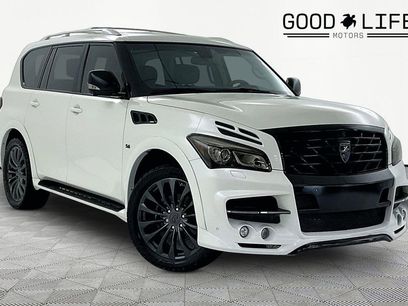 Used 2016 INFINITI QX80 4WD w/ Deluxe Technology Package