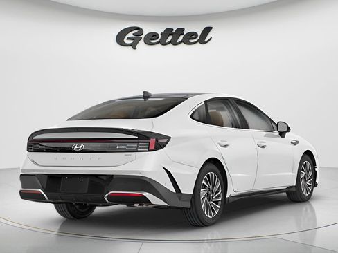 New 2026 Hyundai Sonata Limited FWD image 4