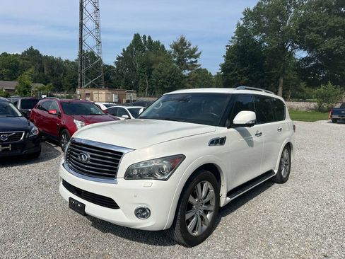 Used 2011 INFINITI QX56 4WD w/ Deluxe Touring Pkg image 1