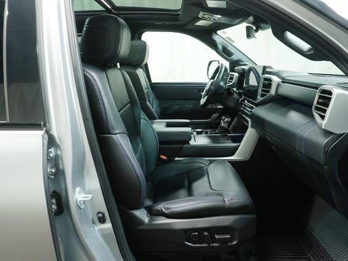 Used 2023 Toyota Tundra Platinum AWD/4WD image 14
