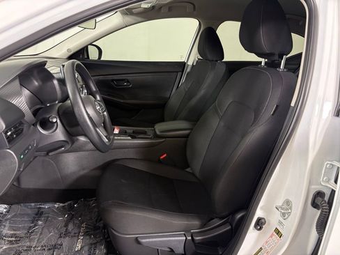 Certified 2025 Nissan Sentra S image 15