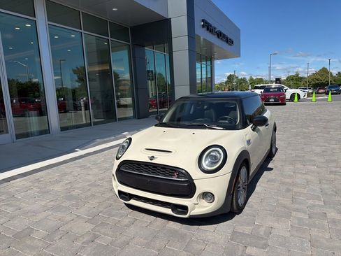 Used 2021 MINI Cooper S w/ 6.5" Touchscreen Package FWD image 2