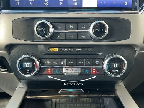 Used 2022 Ford F350 Lariat w/ Tremor Off-Road Package AWD/4WD image 15