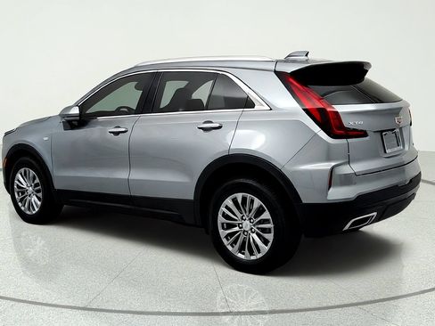 Certified 2024 Cadillac XT4 Premium Luxury w/ Cold Weather Package FWD image 3