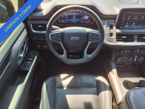 Used 2023 Chevrolet Suburban RST w/ Luxury Package AWD/4WD image 15