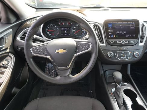 Used 2023 Chevrolet Malibu LS FWD image 20