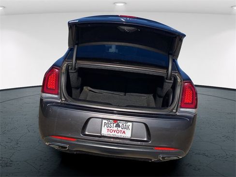 Used 2015 Chrysler 300 S image 14