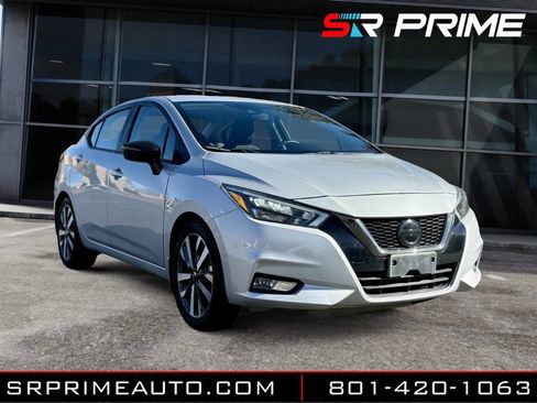 Used 2021 Nissan Versa SR image 5