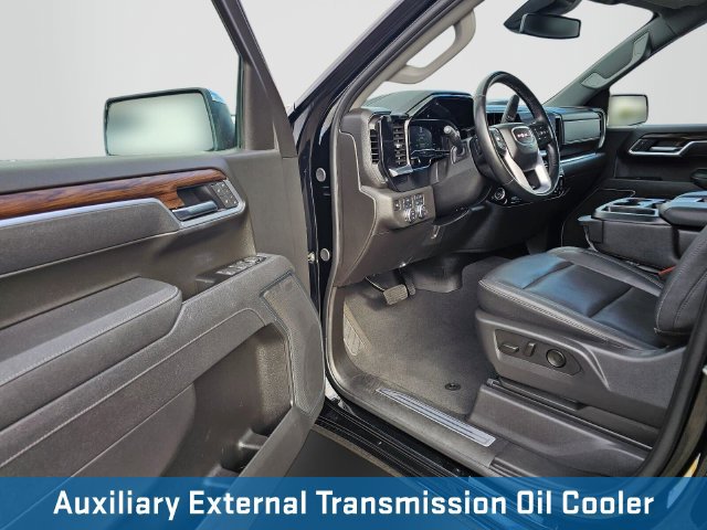 Used 2025 GMC Sierra 1500 SLT AWD/4WD image 24