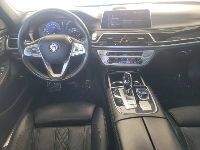 Used 2017 BMW ALPINA B7 xDrive AWD/4WD image 15