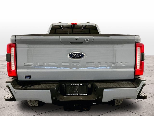 Used 2024 Ford F250 Lariat w/ Sport Appearance Package AWD/4WD image 4