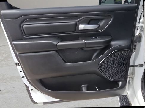 Used 2020 RAM 1500 Tradesman w/ SXT Appearance Group AWD/4WD image 11