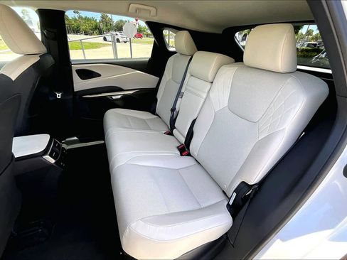 Used 2023 Lexus RX 350 FWD image 33