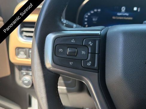 Used 2022 Chevrolet Tahoe Premier AWD/4WD image 15