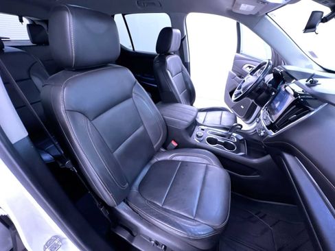 Used 2020 Chevrolet Traverse RS FWD image 38