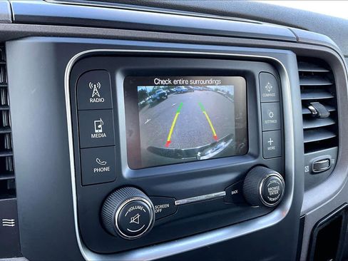 Used 2019 RAM 1500 Tradesman w/ Chrome Appearance Group RWD image 26