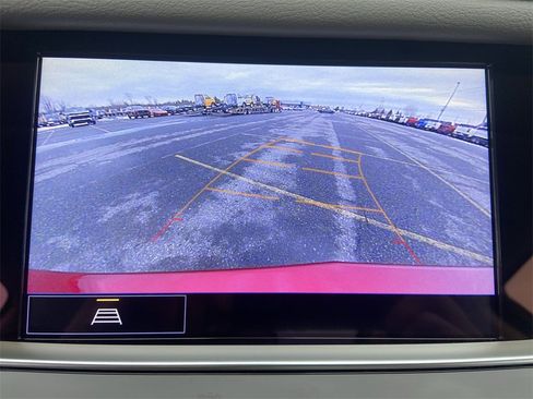 Used 2022 Cadillac XT5 Premium Luxury image 15