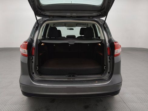 Used 2017 Ford C-MAX SE image 29