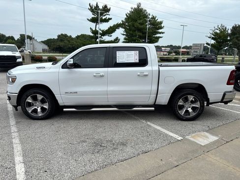 Used 2023 RAM 1500 Laramie AWD/4WD image 17