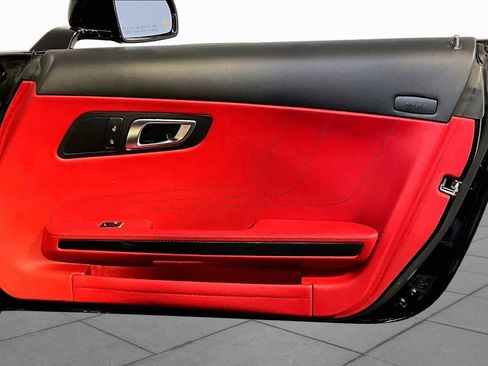 Used 2012 Mercedes-Benz SLS AMG Roadster image 20