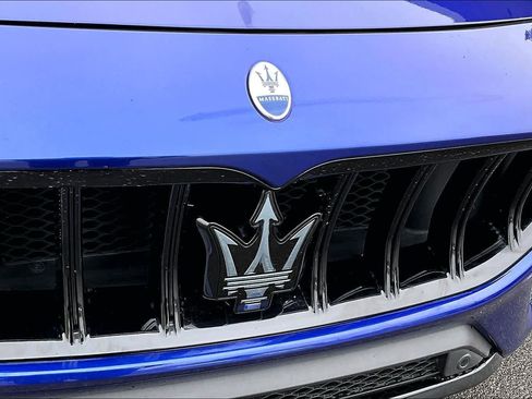 Used 2024 Maserati Grecale Modena image 28