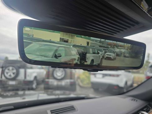 New 2026 Land Rover Range Rover Sport Dynamic SE AWD/4WD image 34