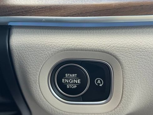 Certified 2026 Mercedes-Benz GLS 450 4MATIC image 13