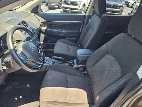 Used 2017 Mitsubishi Outlander Sport LE AWD/4WD image 13