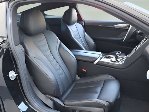 Used 2023 BMW M850i xDrive Coupe w/ M Carbon Exterior Package AWD/4WD image 15