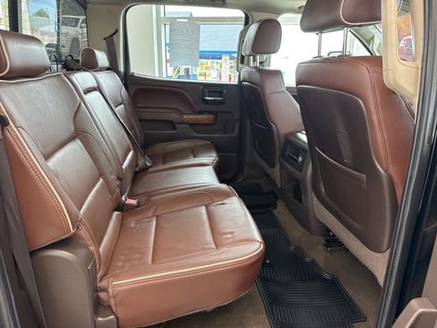 Used 2015 Chevrolet Silverado 3500 High Country image 10