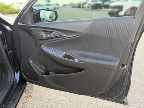 Used 2024 Chevrolet Malibu RS w/ LPO, Floor Liner Package FWD image 13