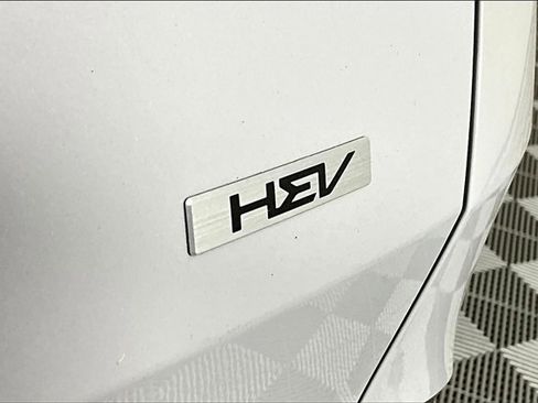 New 2026 Kia Sportage EX image 10