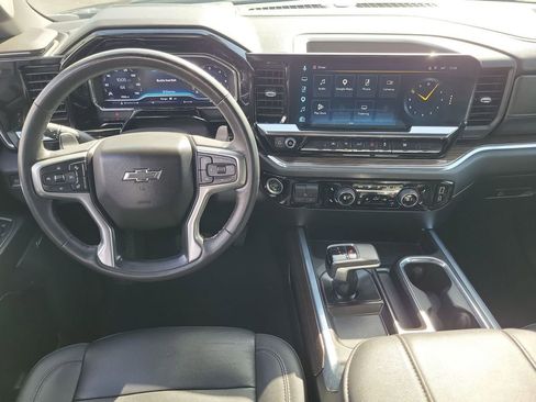 Used 2024 Chevrolet Silverado 1500 RST w/ Redline Edition AWD/4WD image 11