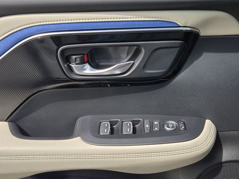 Certified 2025 Acura ADX A-Spec FWD image 12