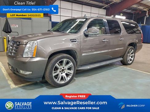 Used 2011 Cadillac Escalade ESV Luxury image 1