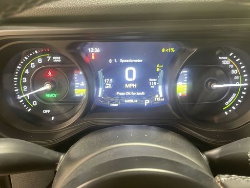 Used 2025 Jeep Wrangler Unlimited Sport S 4xe AWD/4WD image 22